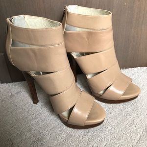 Michael Kors Nude Platforms 💟